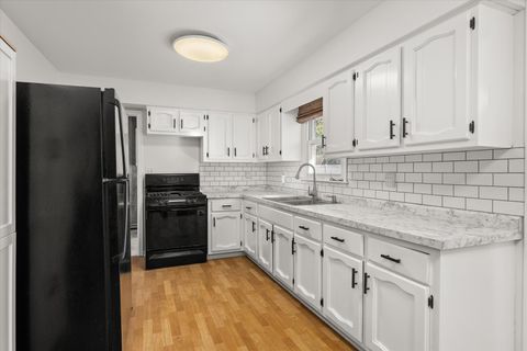 Tiny photo for 16001 S Leach Drive, Homer Glen, IL 60491 (MLS # 12505427)