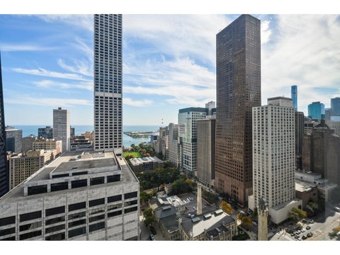 Tiny photo for 111 E Chestnut Street #34H, Chicago, IL 60611 (MLS # 12788586)