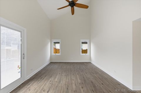 Tiny photo for 346 Timber Oaks Drive, North Aurora, IL 60542 (MLS # 12589696)