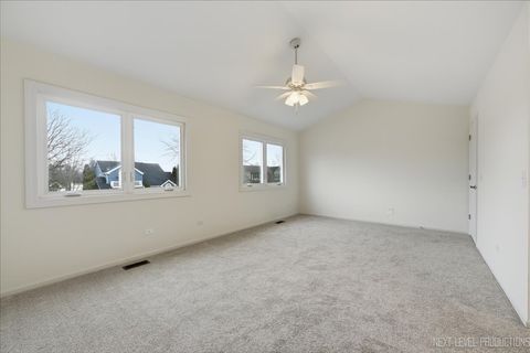 Tiny photo for 346 Timber Oaks Drive, North Aurora, IL 60542 (MLS # 12589696)