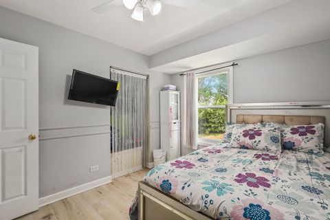 Tiny photo for 2130 Country Club Drive #2130, Woodridge, IL 60517 (MLS # 12653222)