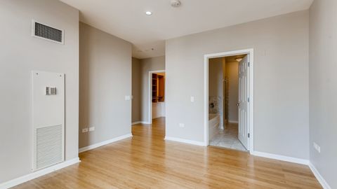 Tiny photo for Chicago, IL 60654 (MLS # 12515116)