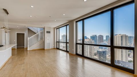 Tiny photo for Chicago, IL 60654 (MLS # 12515116)