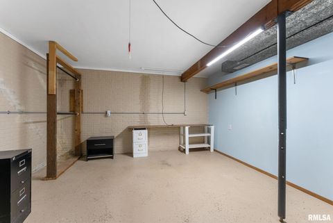 Tiny photo for 2461 Bobwhite Dr Drive, Muscatine, IA 52761 (MLS # QC4268709)