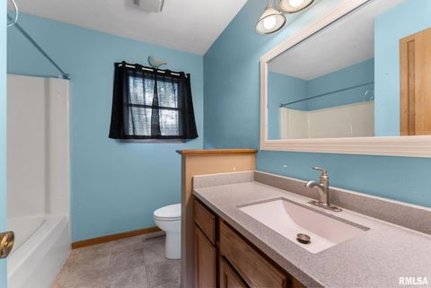 Tiny photo for 2461 Bobwhite Dr Drive, Muscatine, IA 52761 (MLS # QC4268709)