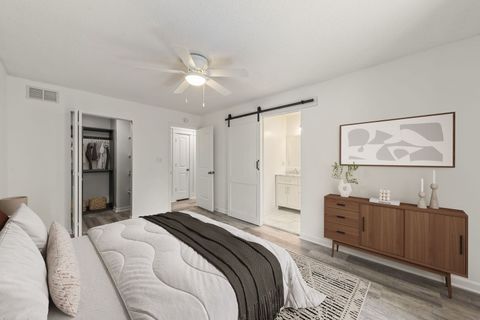 Tiny photo for 6386 Kindling Court, Lisle, IL 60532 (MLS # 12499488)