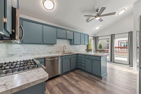 Tiny photo for 6386 Kindling Court, Lisle, IL 60532 (MLS # 12499488)