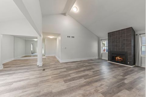 Tiny photo for 6386 Kindling Court, Lisle, IL 60532 (MLS # 12499488)