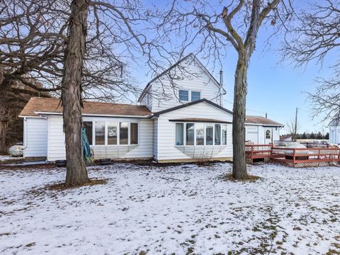 Photo of 29153 S Klemme Road, Beecher, IL 60401 (MLS # 12581606)