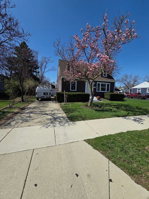Tiny photo for 494 N Ellsworth Avenue, Villa Park, IL 60181 (MLS # 12610501)