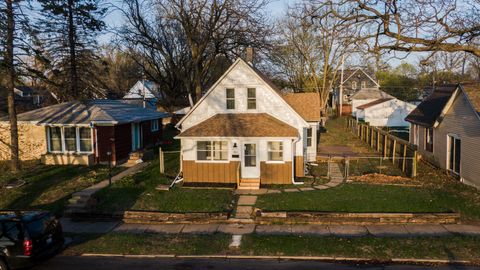 Tiny photo for 1425 24 1/2 Street, Rock Island, IL 61201 (MLS # 12622858)