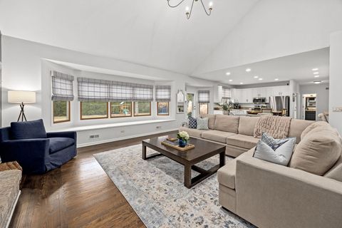 Tiny photo for 6208 Osage Avenue, Downers Grove, IL 60516 (MLS # 12535972)