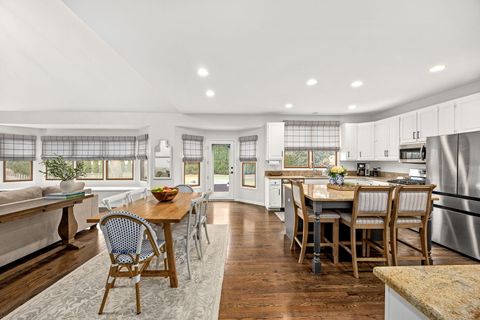 Tiny photo for 6208 Osage Avenue, Downers Grove, IL 60516 (MLS # 12535972)