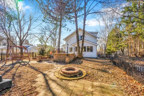 Tiny photo for 49 N Lake Avenue, Fox Lake, IL 60020 (MLS # 12574282)