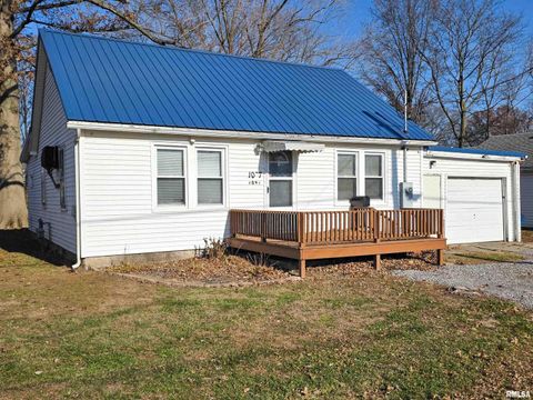 Photo of 1037 E 3RD Street, Flora, IL 62839 (MLS # EB460737)