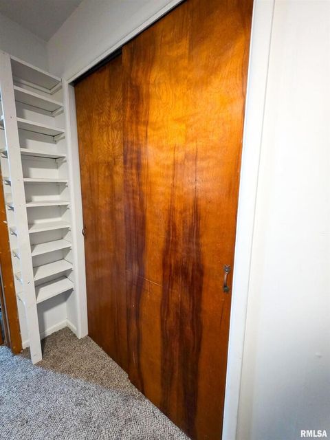 Tiny photo for 1037 E 3RD Street, Flora, IL 62839 (MLS # EB460737)