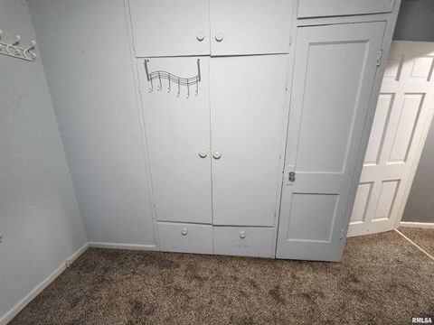 Tiny photo for 1037 E 3RD Street, Flora, IL 62839 (MLS # EB460737)