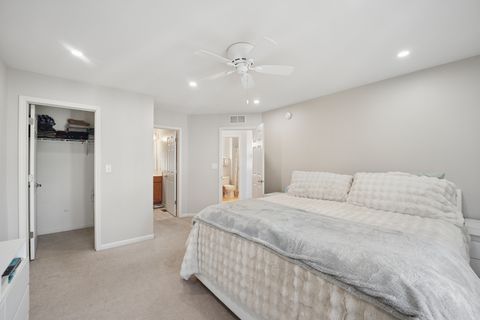 Tiny photo for 112 Morgans Gate Drive, Wood Dale, IL 60191 (MLS # 12603105)