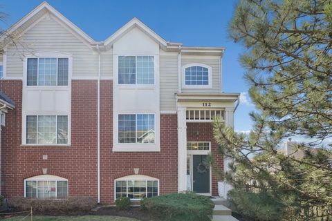 Photo of 112 Morgans Gate Drive, Wood Dale, IL 60191 (MLS # 12603105)