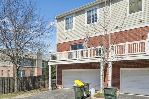 Tiny photo for 112 Morgans Gate Drive, Wood Dale, IL 60191 (MLS # 12603105)