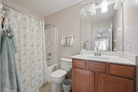 Tiny photo for 112 Morgans Gate Drive, Wood Dale, IL 60191 (MLS # 12603105)