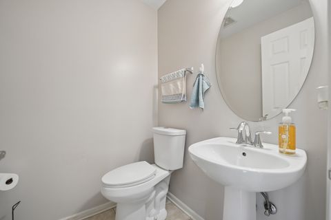 Tiny photo for 112 Morgans Gate Drive, Wood Dale, IL 60191 (MLS # 12603105)