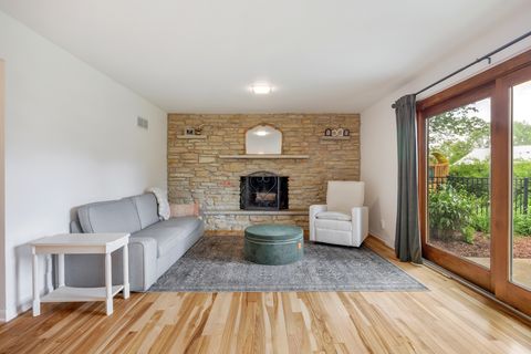 Tiny photo for 1605 Mayflower Drive, DeKalb, IL 60115 (MLS # 12651675)