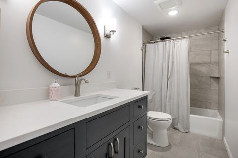 Tiny photo for 1605 Mayflower Drive, DeKalb, IL 60115 (MLS # 12651675)