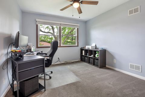 Tiny photo for 1605 Mayflower Drive, DeKalb, IL 60115 (MLS # 12651675)