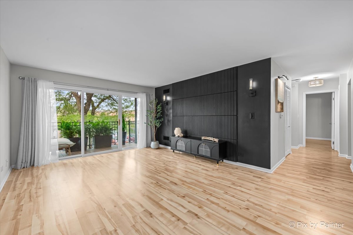 5200 Carriageway Drive 211