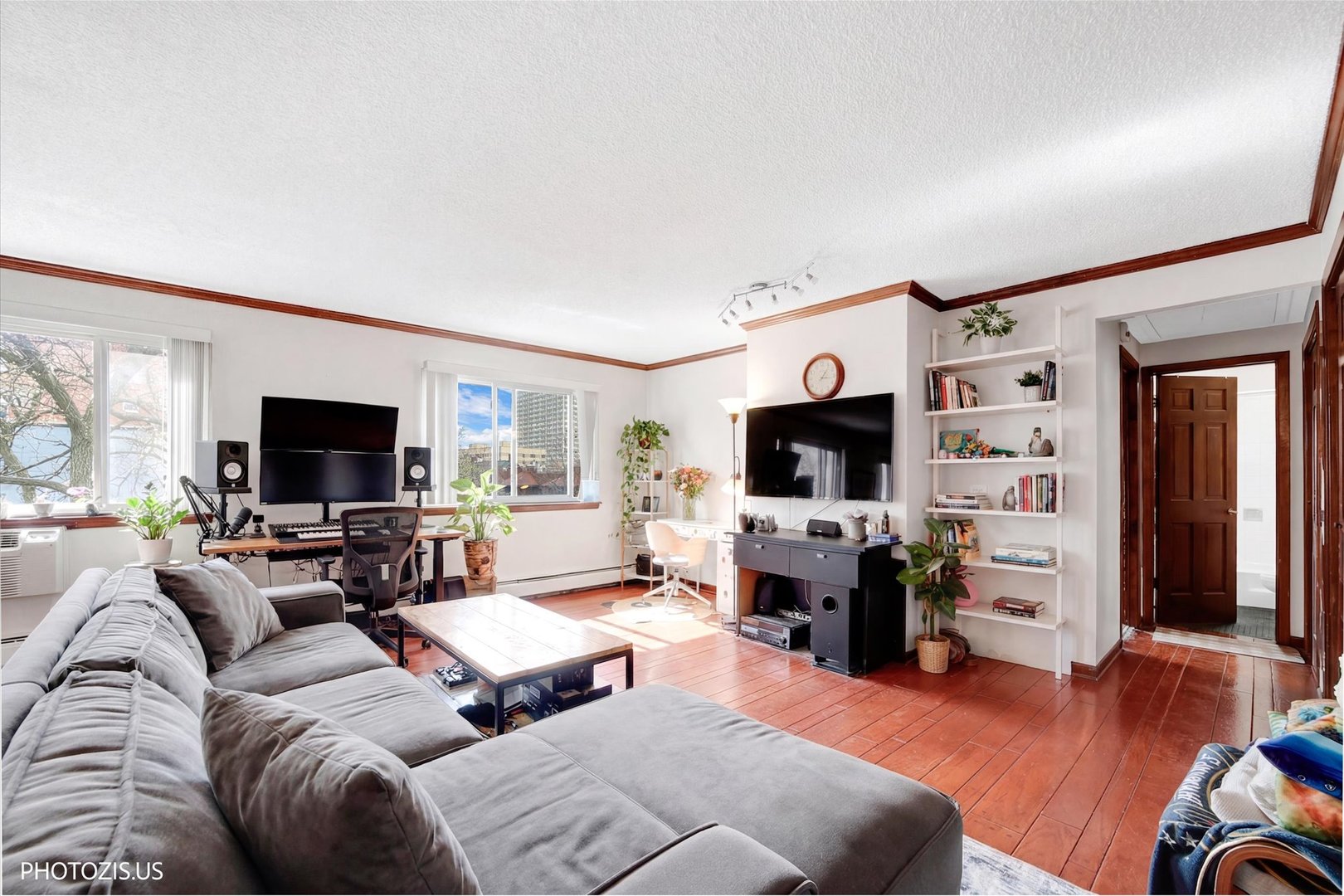 5100 N Sheridan Road 502