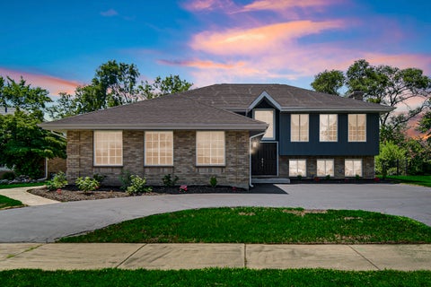 Photo of 2913 201st Place, Lynwood, IL 60411 (MLS # 12706142)