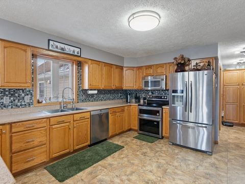 Tiny photo for 2572 160th Avenue, Aledo, IL 61231 (MLS # 12551033)