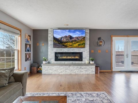 Tiny photo for 2572 160th Avenue, Aledo, IL 61231 (MLS # 12551033)