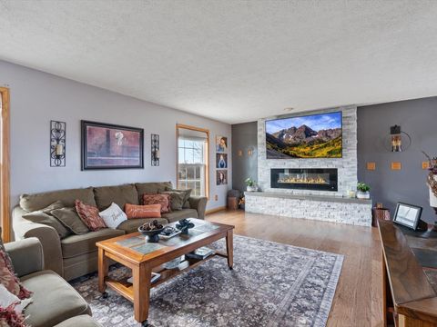 Tiny photo for 2572 160th Avenue, Aledo, IL 61231 (MLS # 12551033)