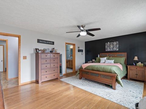 Tiny photo for 2572 160th Avenue, Aledo, IL 61231 (MLS # 12551033)