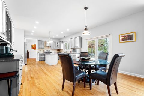 Tiny photo for 25909 N Arrowhead Drive, Mundelein, IL 60060 (MLS # 12422719)