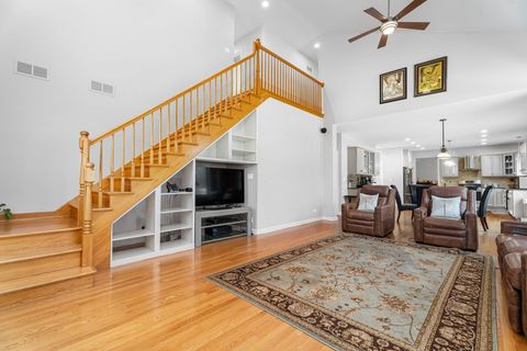 Tiny photo for 25909 N Arrowhead Drive, Mundelein, IL 60060 (MLS # 12422719)