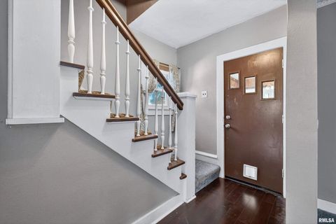 Tiny photo for 1525 W HIGH Street, Davenport, IA 52804 (MLS # QC4268905)