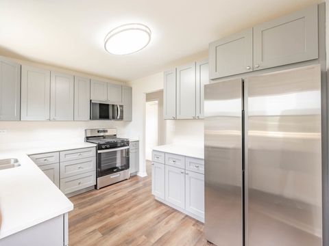 Tiny photo for 3012 Scenicwood Lane, Woodridge, IL 60517 (MLS # 12512211)