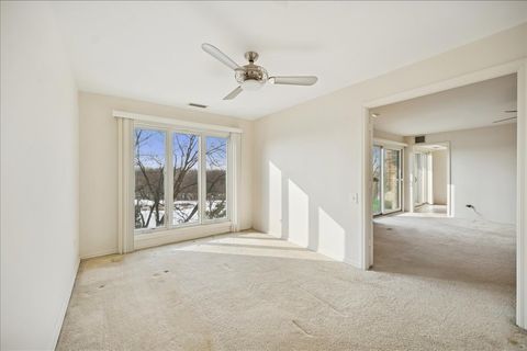 Tiny photo for 1721 Mission Hills Road #406, Northbrook, IL 60062 (MLS # 12520556)
