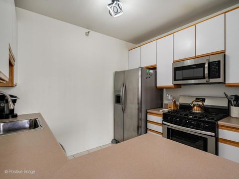 Tiny photo for 600 N Dearborn Street #1705, Chicago, IL 60610 (MLS # 12615815)