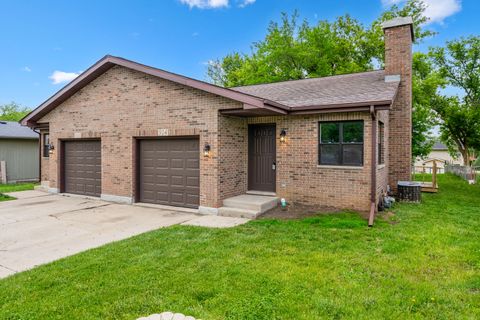 Photo of Woodstock, IL 60098 (MLS # 12512916)