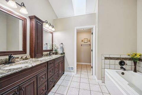 Tiny photo for 1195 Hadley Circle, Gurnee, IL 60031 (MLS # 12596487)