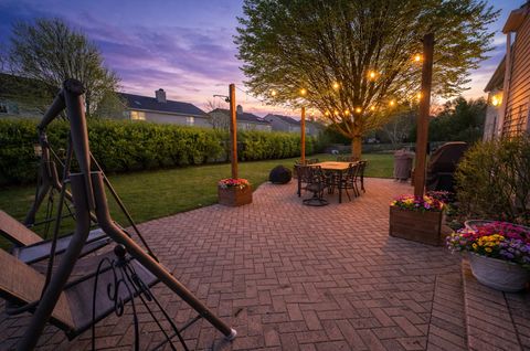 Tiny photo for 1195 Hadley Circle, Gurnee, IL 60031 (MLS # 12596487)
