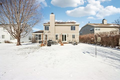 Tiny photo for 1195 Hadley Circle, Gurnee, IL 60031 (MLS # 12596487)