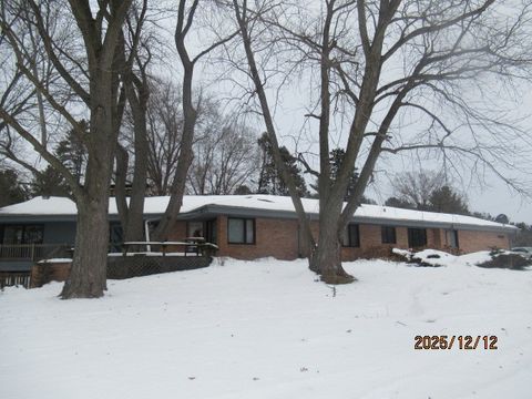 Tiny photo for 1943 Woodside Drive, Freeport, IL 61032 (MLS # 12545965)