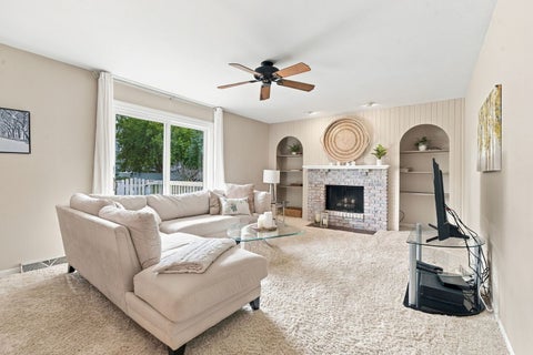 Tiny photo for 110 Naden Court, Yorkville, IL 60560 (MLS # 12768935)