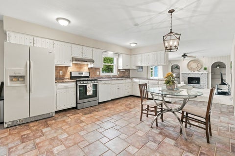Tiny photo for 110 Naden Court, Yorkville, IL 60560 (MLS # 12768935)