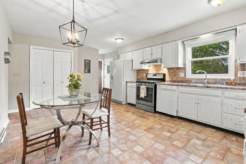 Tiny photo for 110 Naden Court, Yorkville, IL 60560 (MLS # 12768935)
